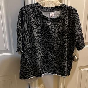 Secret Treasures Black and Gray Animal Print Tee